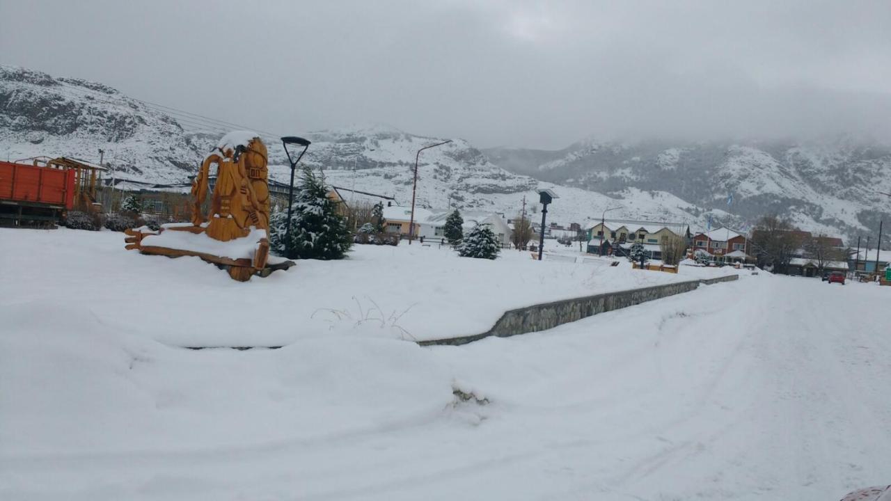 Cabanas Austral El Chalten Εξωτερικό φωτογραφία